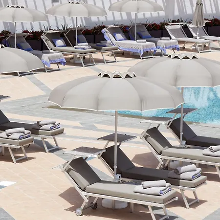 Idyll - Adults Only 3*