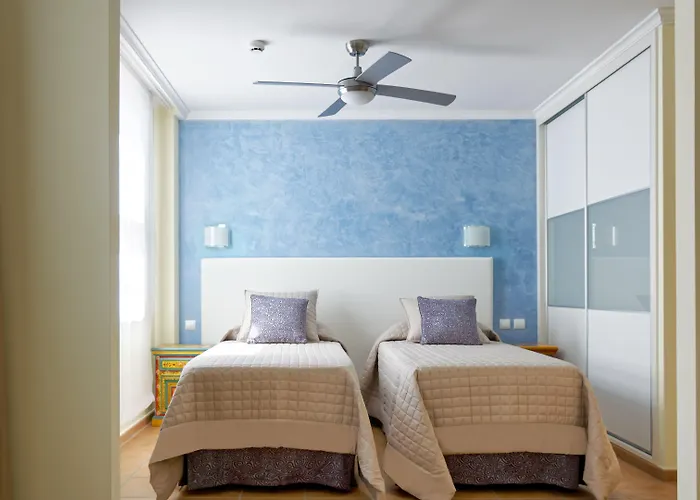 Aparthotel Idyll - Adults Only 3*