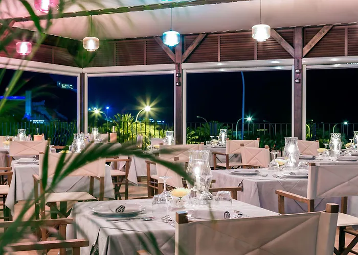 Idyll - Adults Only Aparthotel Playa Del Cura (Gran Canaria)